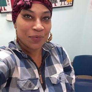 Meet your Posher, Mercedes